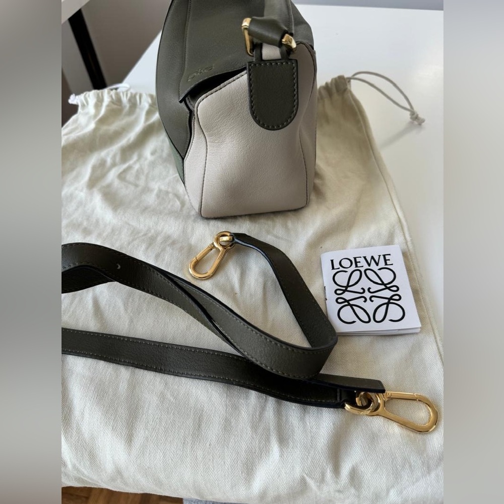 Loewe Small Puzzle Classic Bicolour Leather Bag - Picture 12 of 15
